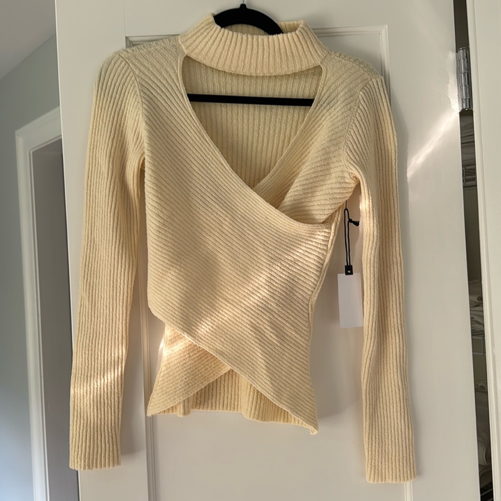 ASTR sweater